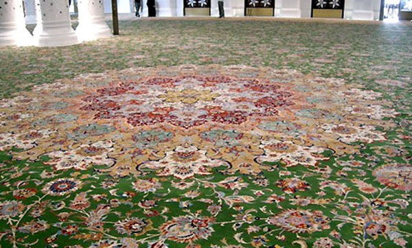 بزرگترین فرش گرد جهان فردا رونمایی می‌شود